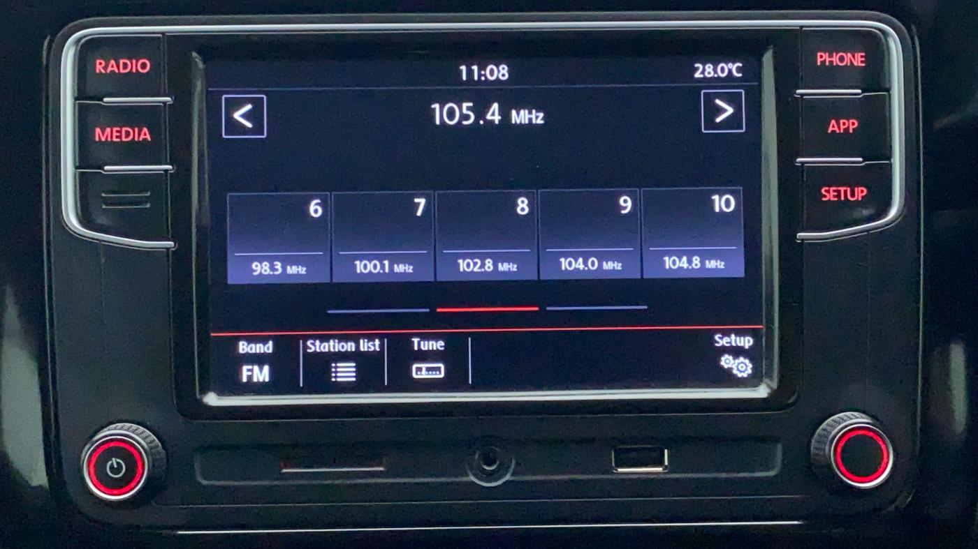 2020 Volkswagen Polo GT TSI AT 1.0, Petrol, Automatic, 25,590 km, Infotainment System