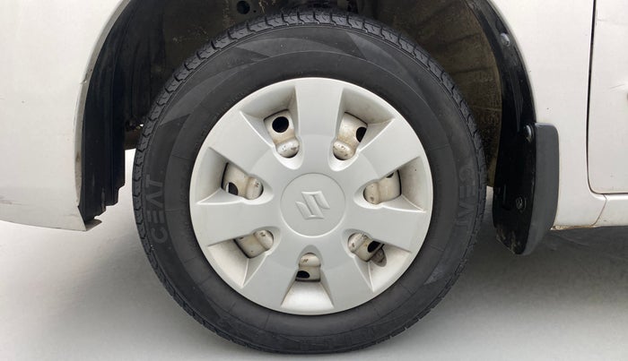2014 Maruti Wagon R 1.0 LXI CNG, CNG, Manual, 99,974 km, Left Front Wheel