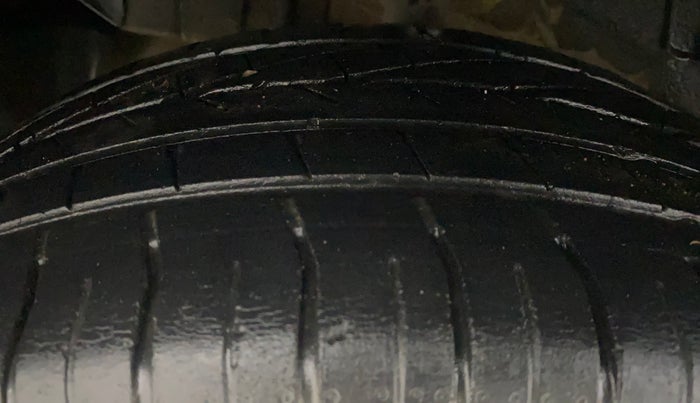 2019 Tata NEXON XZA PLUS PETROL, Petrol, Automatic, 63,375 km, Right Rear Tyre Tread