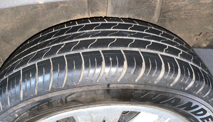 2021 Renault Kiger RXL MT, Petrol, Manual, 10,990 km, Left Rear Tyre Tread