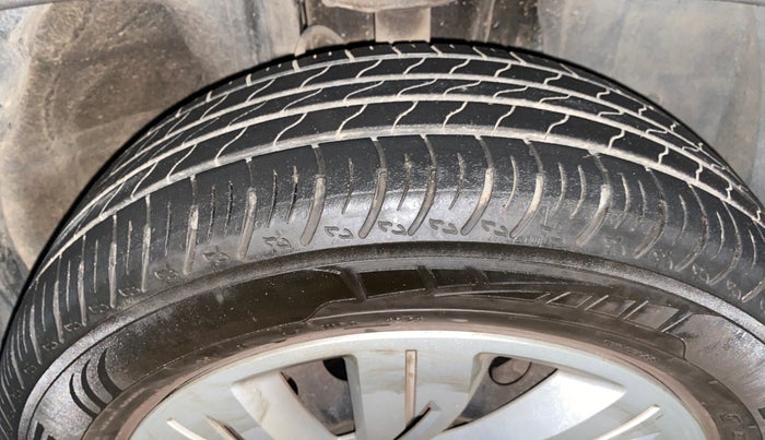 2021 Renault Kiger RXL MT, Petrol, Manual, 10,990 km, Right Front Tyre Tread