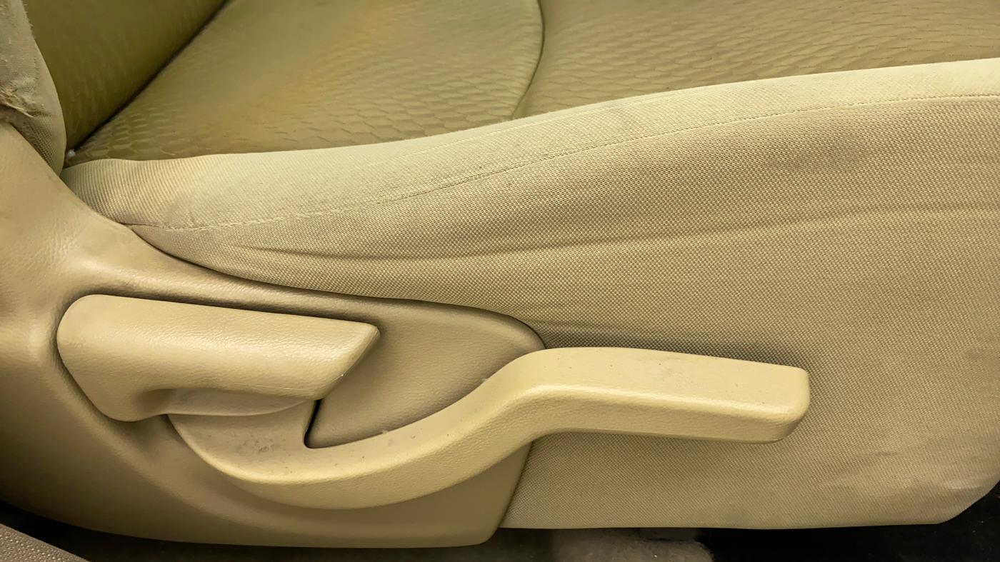 2013 Honda Amaze 1.2L I-VTEC VX AT, Petrol, Automatic, 77,130 km, Driver Side Adjustment Panel