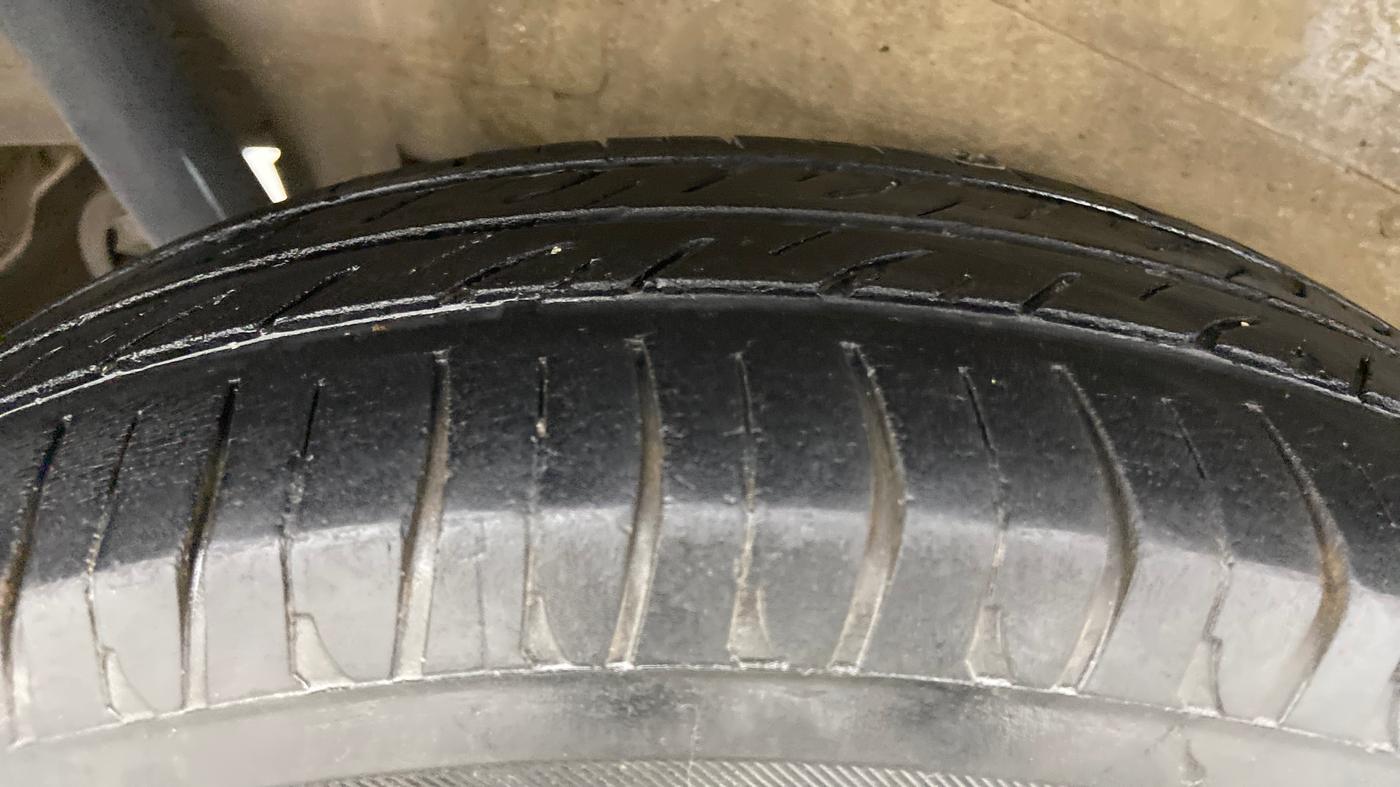 2016 Maruti Wagon R Stingray VXI, Petrol, Manual, 87,977 km, Right Rear Tyre Tread