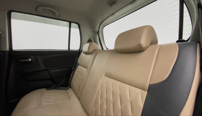 2016 Maruti Wagon R Stingray VXI, Petrol, Manual, 87,977 km, Right Side Rear Door Cabin