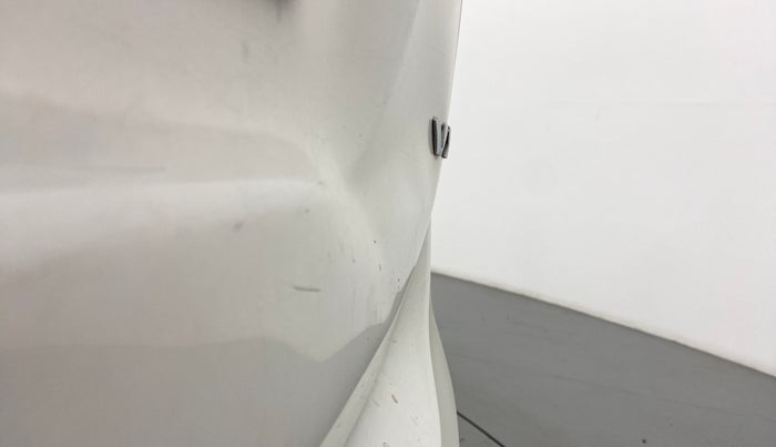2016 Maruti Wagon R Stingray VXI, Petrol, Manual, 87,977 km, Dicky (Boot door) - Slightly dented