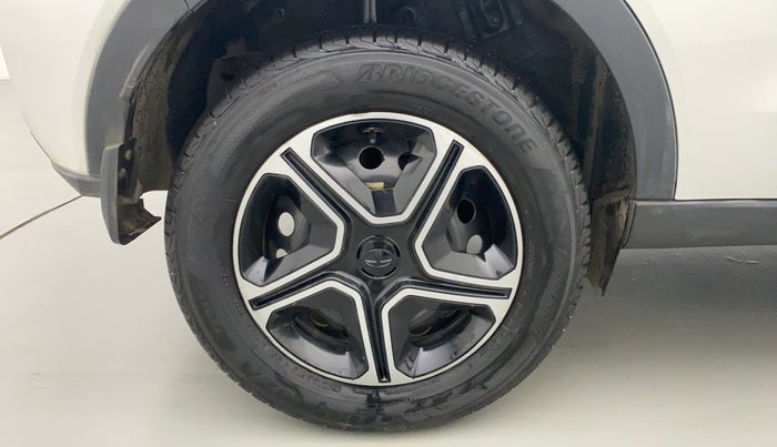 2021 Tata NEXON XMA SUNROOF PETROL, Petrol, Automatic, 12,190 km, Right Rear Wheel