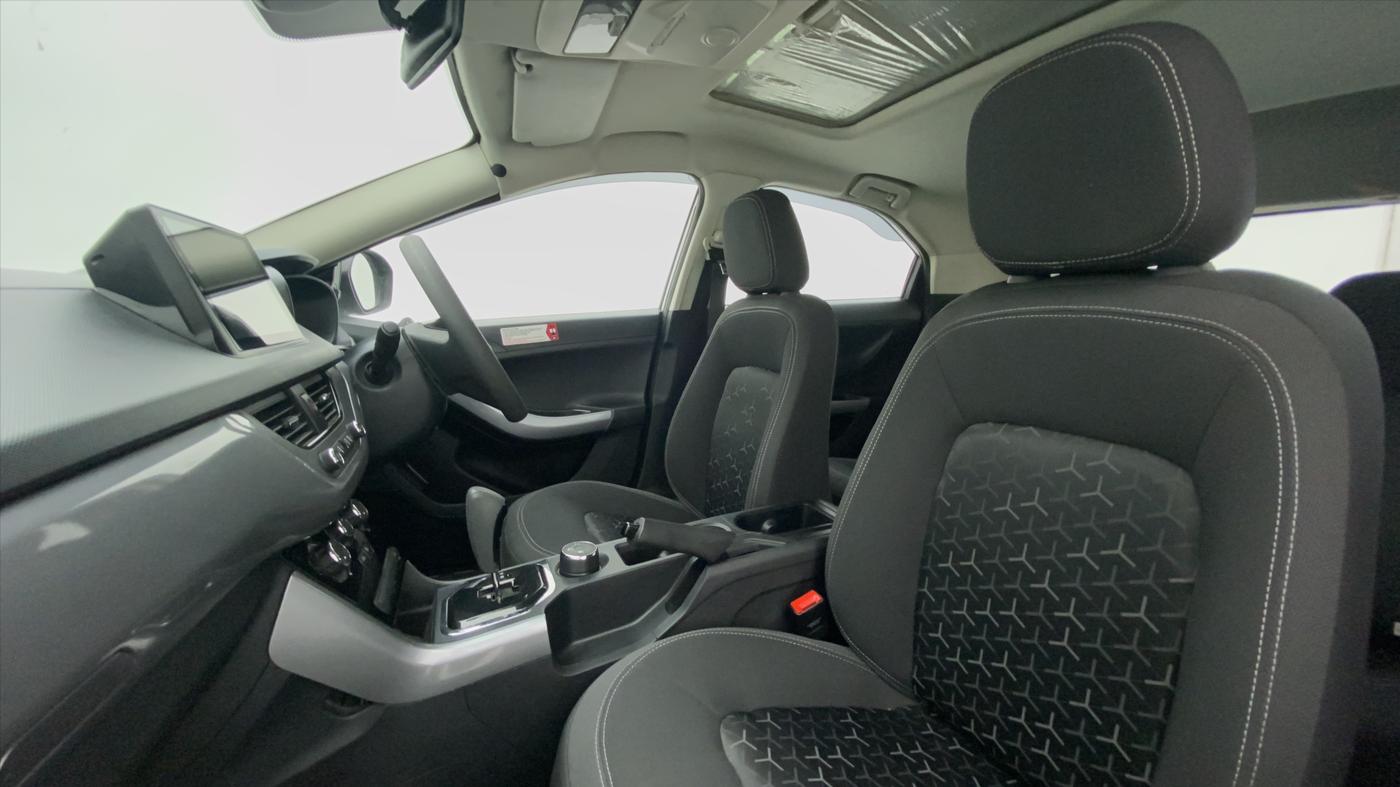 2021 Tata NEXON XMA SUNROOF PETROL, Petrol, Automatic, 12,190 km, Right Side Front Door Cabin