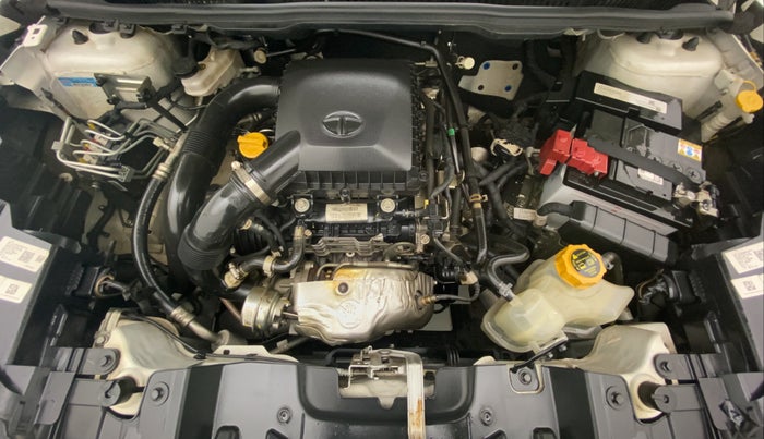2021 Tata NEXON XMA SUNROOF PETROL, Petrol, Automatic, 12,190 km, Open Bonet
