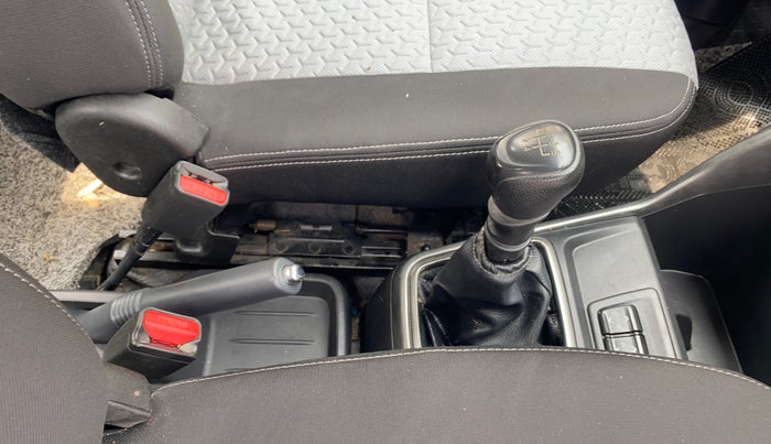 2020 Datsun Redi Go T(O) 1.0, Petrol, Manual, 38,405 km, Gear Lever
