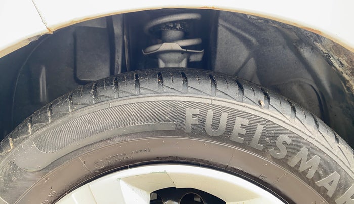 2020 Datsun Redi Go T(O) 1.0, Petrol, Manual, 38,405 km, Left Front Tyre Tread