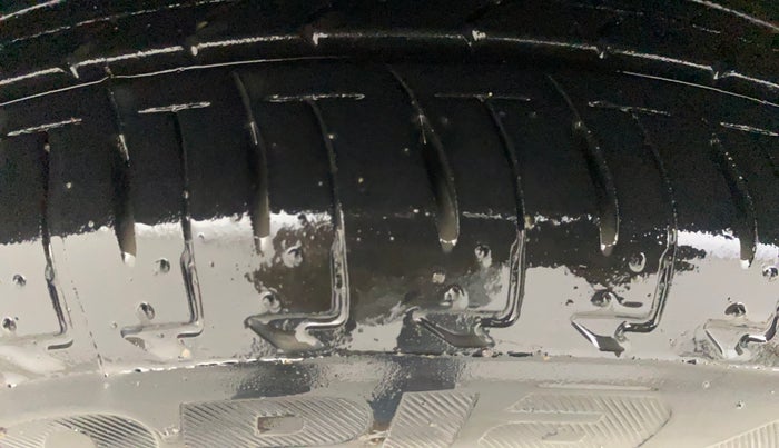 2023 Maruti IGNIS ZETA 1.2 AMT, Petrol, Automatic, 12,863 km, Right Rear Tyre Tread