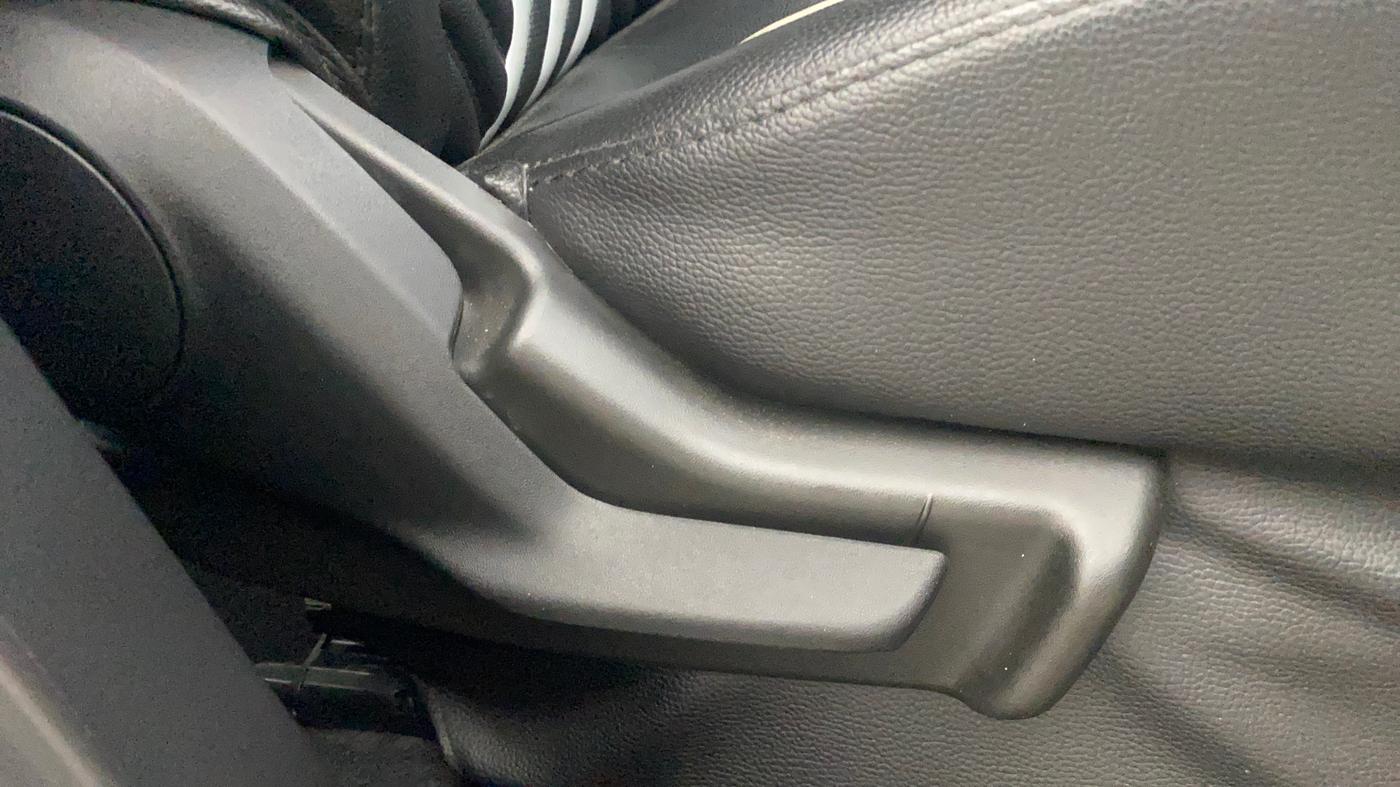 2023 Maruti IGNIS ZETA 1.2 AMT, Petrol, Automatic, 12,863 km, Driver Side Adjustment Panel