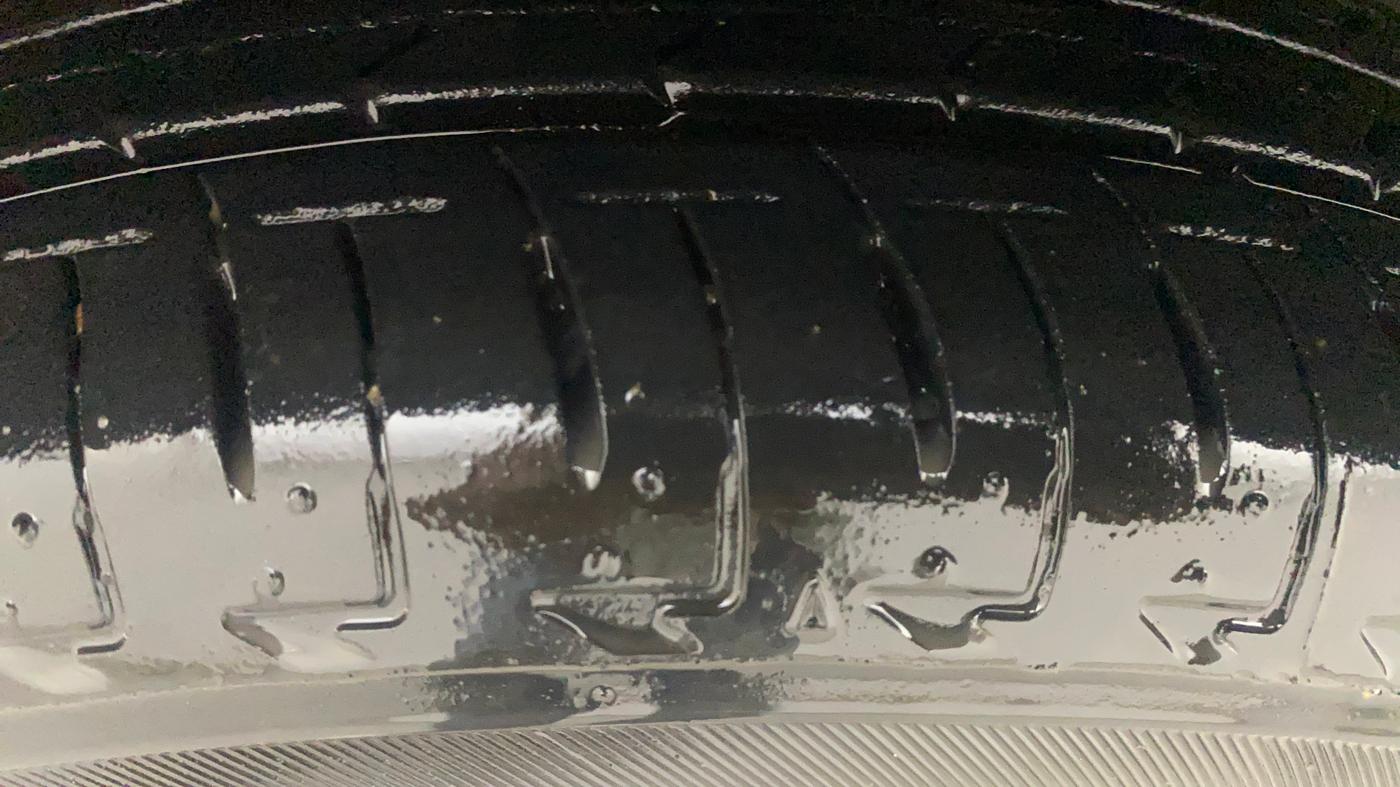2023 Maruti IGNIS ZETA 1.2 AMT, Petrol, Automatic, 12,863 km, Left Front Tyre Tread