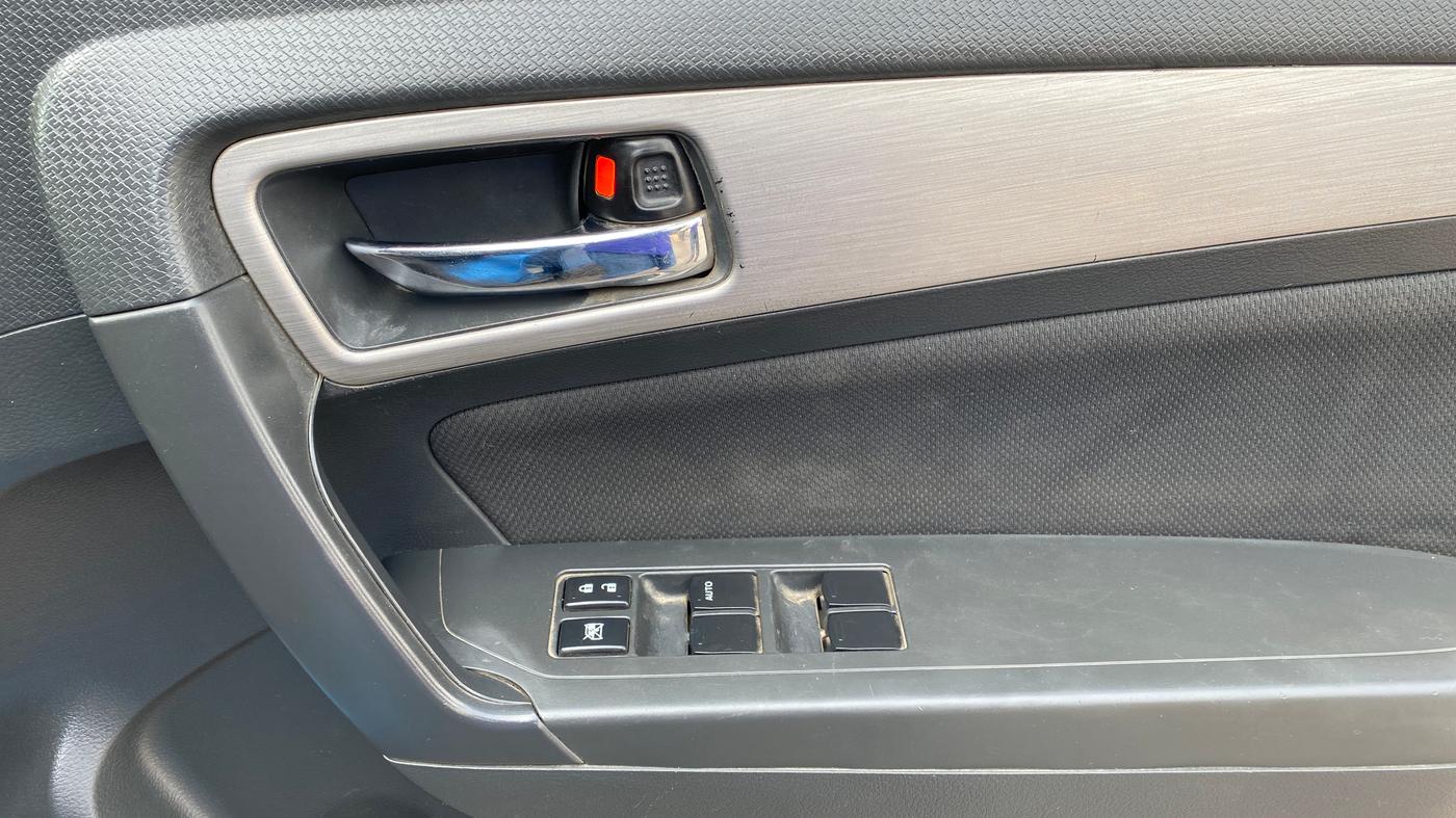 2016 Maruti Vitara Brezza ZDI, Diesel, Manual, 73,581 km, Driver Side Door Panels Control