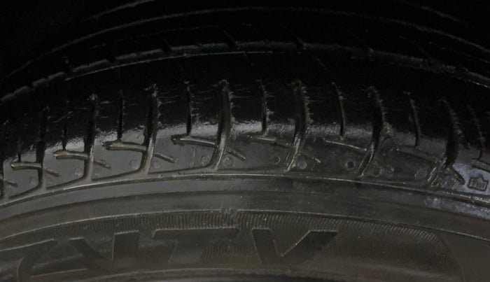 2018 Maruti Baleno DELTA PETROL 1.2, Petrol, Manual, 24,883 km, Left Rear Tyre Tread