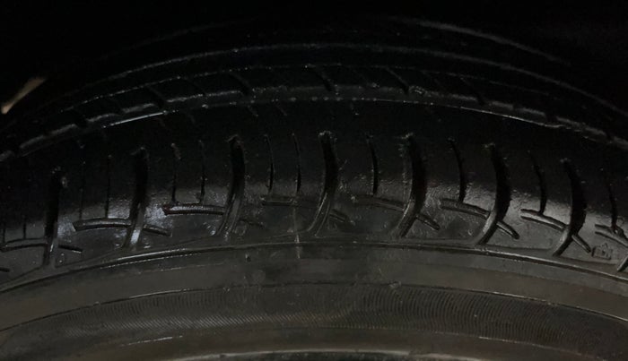 2018 Maruti Baleno DELTA PETROL 1.2, Petrol, Manual, 24,883 km, Right Rear Tyre Tread