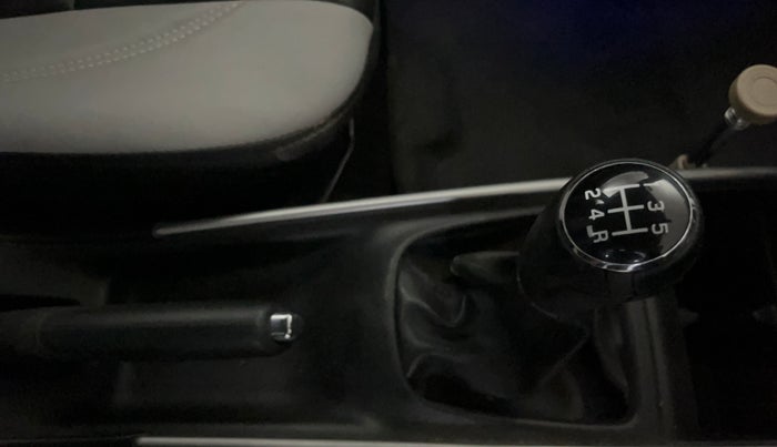 2018 Maruti Baleno DELTA PETROL 1.2, Petrol, Manual, 24,883 km, Gear Lever