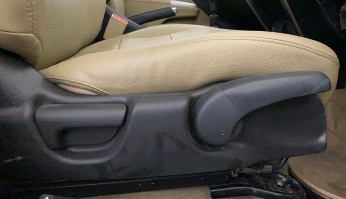 2015 Honda City 1.5L I-VTEC V MT, Petrol, Manual, 56,938 km, Driver Side Adjustment Panel