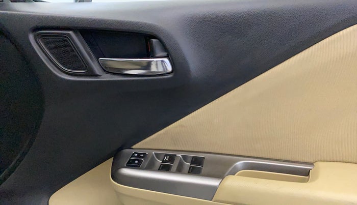 2015 Honda City 1.5L I-VTEC V MT, Petrol, Manual, 56,938 km, Driver Side Door Panels Control