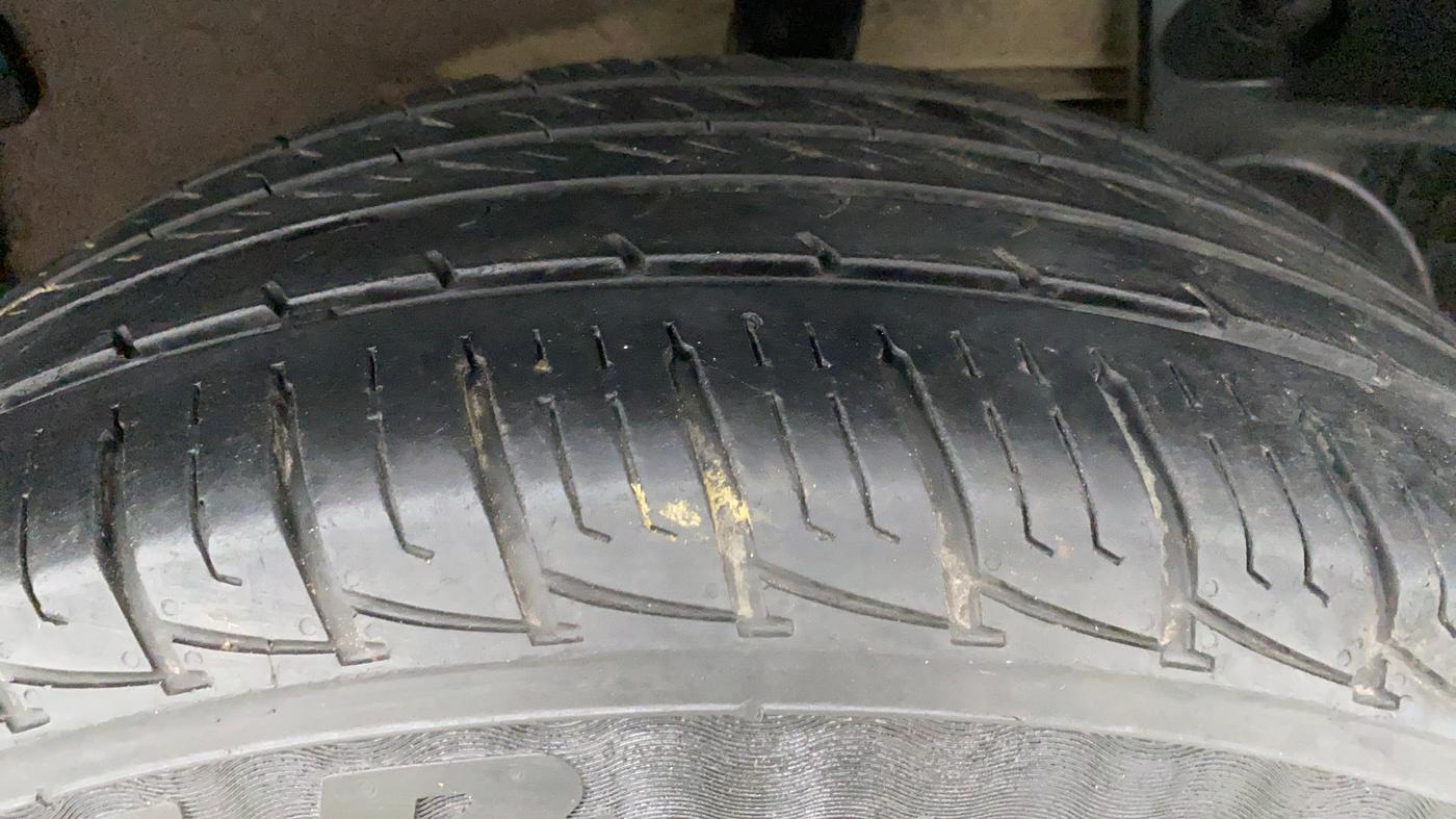 2017 Renault Duster RXS 85 PS, Diesel, Manual, 96,421 km, Left Rear Tyre Tread