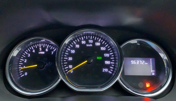 2017 Renault Duster RXS 85 PS, Diesel, Manual, 96,421 km, Odometer Image