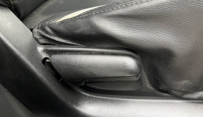 2017 Maruti Swift LXI (O), Petrol, Manual, 54,121 km, Driver Side Adjustment Panel