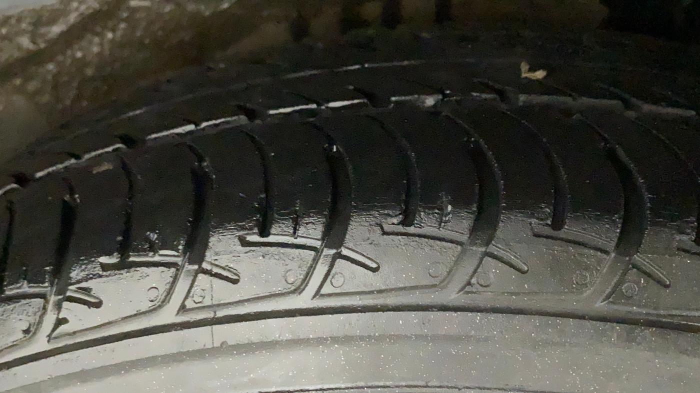 2018 Maruti Celerio X ZXI AMT, CNG, Automatic, 91,098 km, Right Rear Tyre Tread
