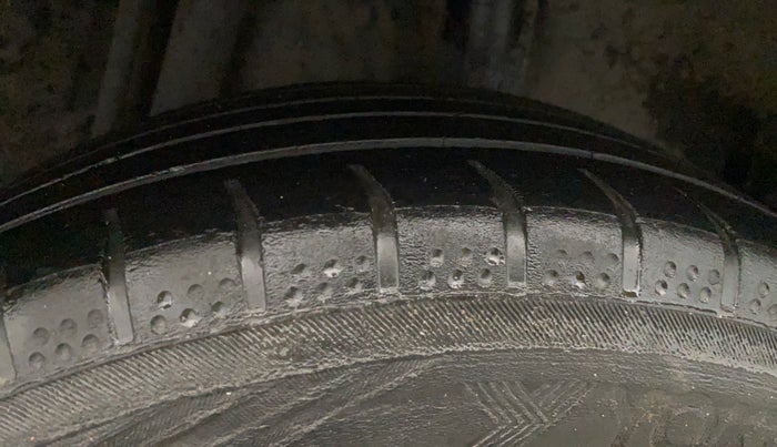 2018 Honda Jazz 1.2L I-VTEC SV, Petrol, Manual, 50,049 km, Left Rear Tyre Tread