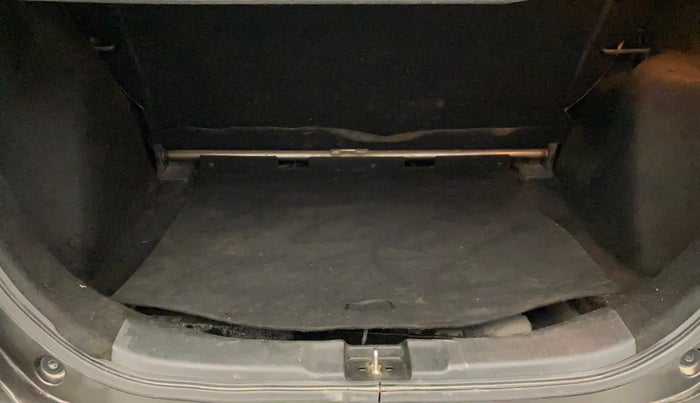 2018 Honda Jazz 1.2L I-VTEC SV, Petrol, Manual, 50,049 km, Boot Inside