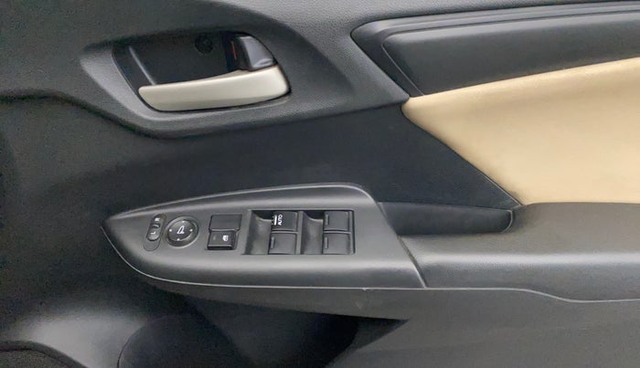 2018 Honda Jazz 1.2L I-VTEC SV, Petrol, Manual, 50,049 km, Driver Side Door Panels Control