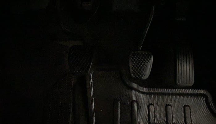 2018 Honda Jazz 1.2L I-VTEC SV, Petrol, Manual, 50,049 km, Pedals