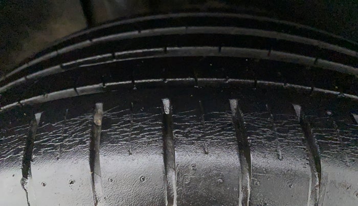 2018 Maruti Baleno ZETA CVT PETROL 1.2, Petrol, Automatic, 22,889 km, Left Rear Tyre Tread