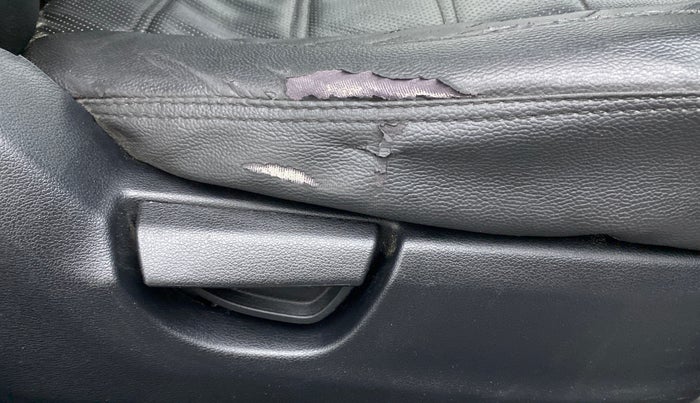 2019 Hyundai NEW SANTRO SPORTZ AMT, Petrol, Automatic, 22,261 km, Driver Side Adjustment Panel