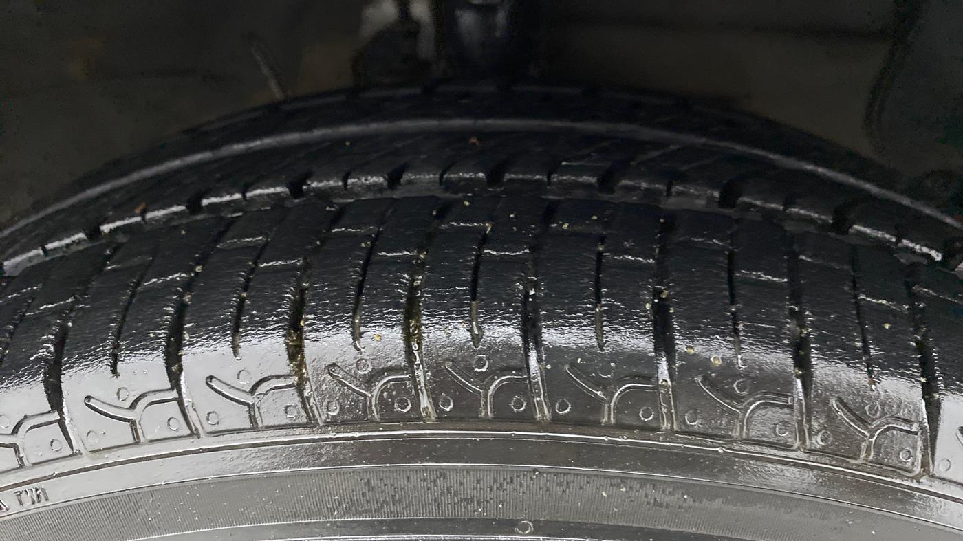 2019 Hyundai NEW SANTRO SPORTZ AMT, Petrol, Automatic, 22,261 km, Right Front Tyre Tread