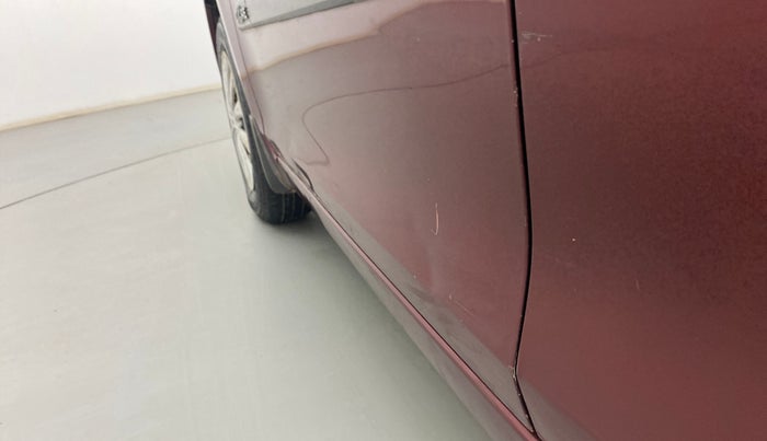 2015 Maruti Swift Dzire VDI ABS, Diesel, Manual, 69,246 km, Front passenger door - Slightly dented