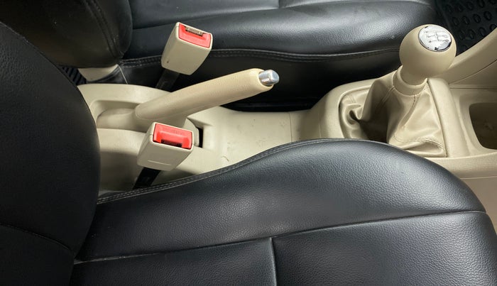 2015 Maruti Swift Dzire VDI ABS, Diesel, Manual, 69,246 km, Gear Lever
