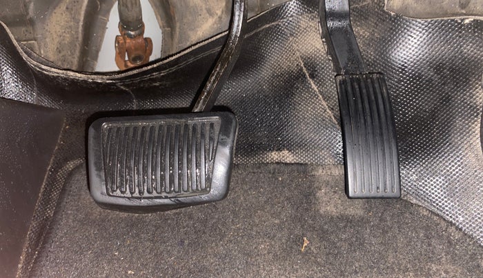 2014 Hyundai Verna FLUIDIC 1.6 CRDI SX AT, Diesel, Automatic, 99,487 km, Pedals