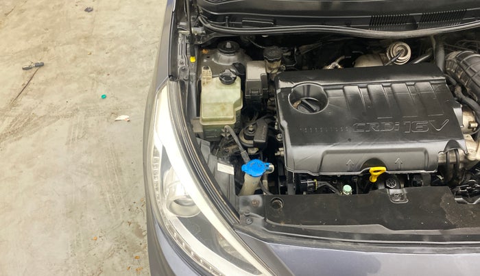 2014 Hyundai Verna FLUIDIC 1.6 CRDI SX AT, Diesel, Automatic, 99,487 km, Engine View - Right