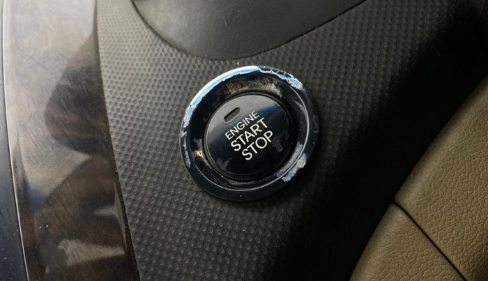 2014 Hyundai Verna FLUIDIC 1.6 CRDI SX AT, Diesel, Automatic, 99,487 km, Keyless Start/ Stop Button