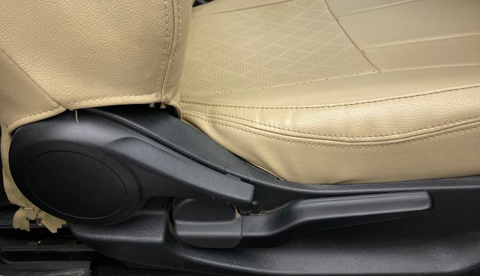 2020 Honda City 1.5L I-VTEC VX CVT, Petrol, Automatic, 36,212 km, Driver Side Adjustment Panel