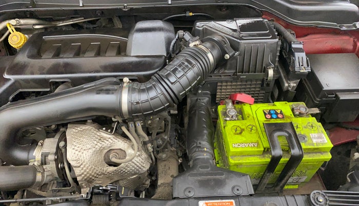 2021 Mahindra XUV300 W8 (O) 1.5 DIESEL AMT, Diesel, Automatic, 75,875 km, Engine View - Left