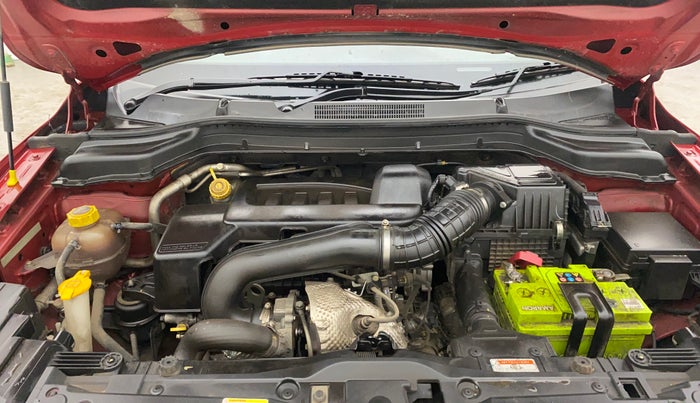 2021 Mahindra XUV300 W8 (O) 1.5 DIESEL AMT, Diesel, Automatic, 75,875 km, Engine View