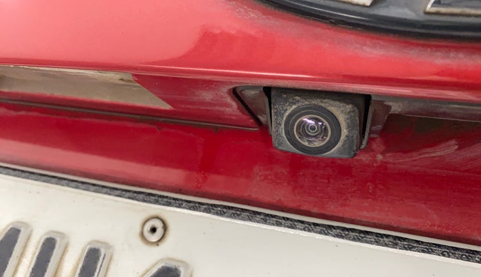 2021 Mahindra XUV300 W8 (O) 1.5 DIESEL AMT, Diesel, Automatic, 75,875 km, Parking Camera