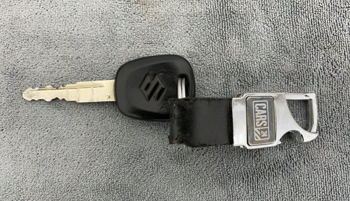 2020 Maruti New Wagon-R LXI CNG 1.0 L, CNG, Manual, 34,103 km, Key Close Up