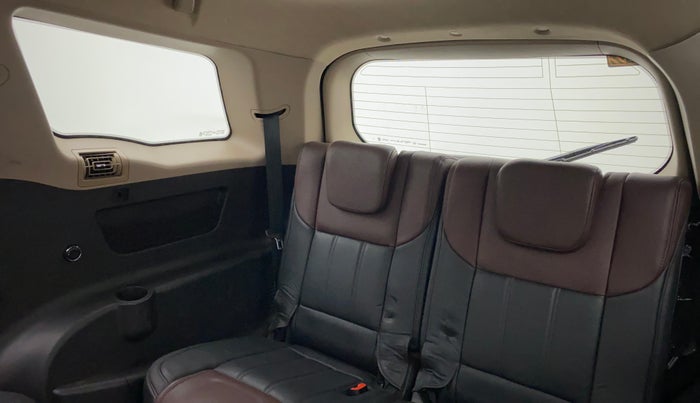 2014 Mahindra XUV500 W8, Diesel, Manual, 96,252 km, Third Seat Row ( optional )