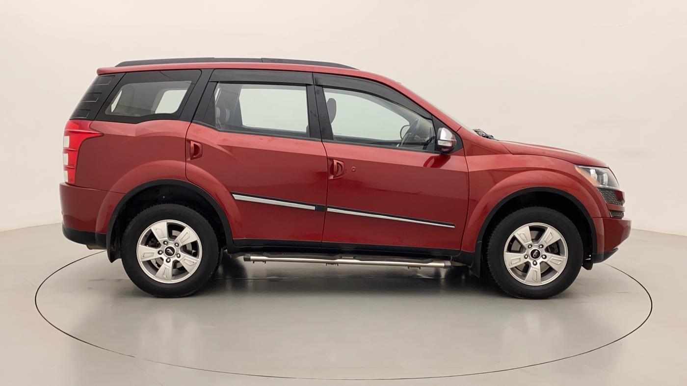 2014 Mahindra XUV500 W8, Diesel, Manual, 96,252 km, Right Side View