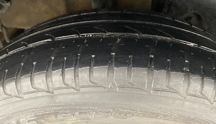2017 Tata Tiago XZ 1.05 REVOTORQ, Diesel, Manual, 27,351 km, Right Rear Tyre Tread