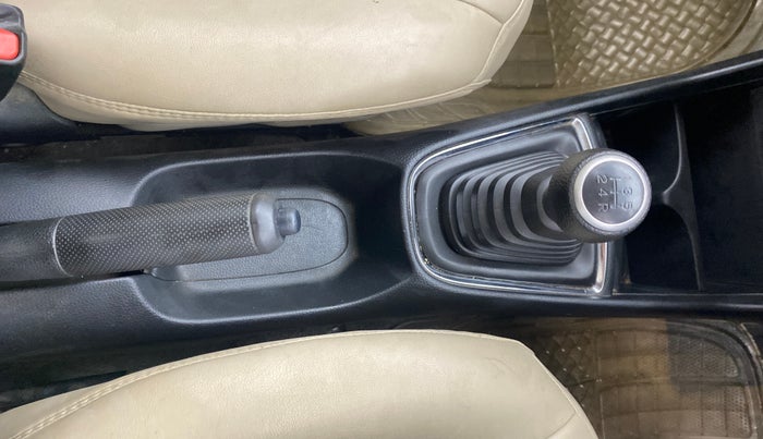 2019 Honda Amaze 1.2L I-VTEC V, Petrol, Manual, 39,051 km, Gear Lever