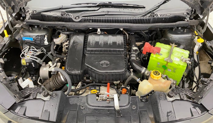 2023 Tata NEXON CREATIVE + SUNROOF 1.5 DIESEL, Diesel, Manual, 33,590 km, Engine View