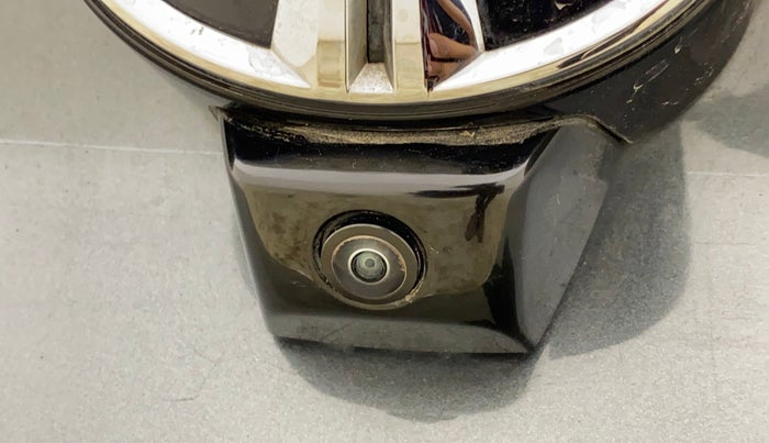 2023 Tata NEXON CREATIVE + SUNROOF 1.5 DIESEL, Diesel, Manual, 33,590 km, Parking Camera